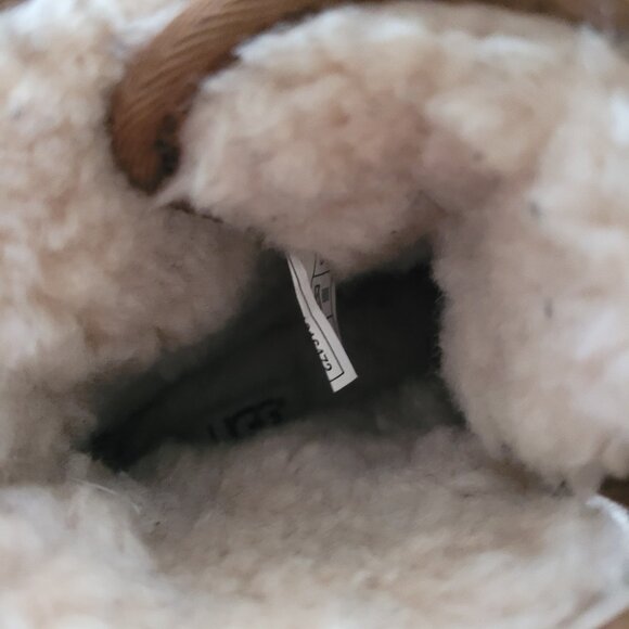 UGG Harkley Brown Boots Men's 8 Womens 10 Ankle Lace Up Suede Shearling Lined - Picture 11 of 12